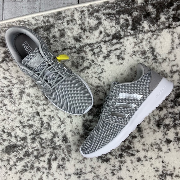 adidas Shoes - NIB Adidas QT Racer women’s running shoes